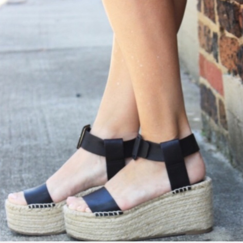 Vince $295 blue suede platform espadrilles 6